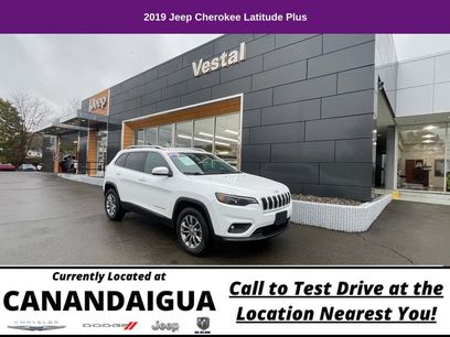 Used 2019 Jeep Cherokee Latitude Plus w/ Cold Weather Group