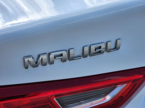 Used 2024 Chevrolet Malibu LT FWD image 13