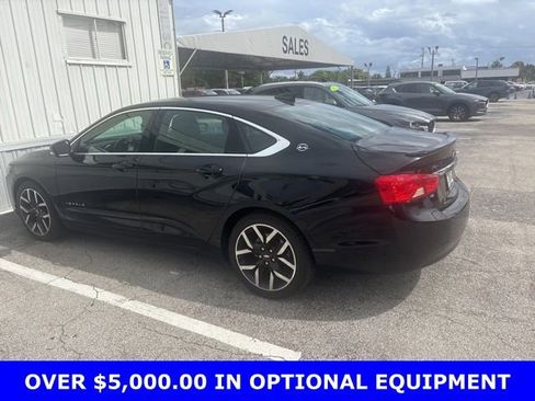 Used 2017 Chevrolet Impala LT image 3