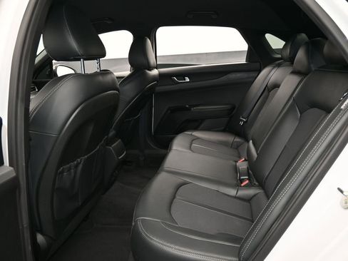 Used 2023 Kia K5 GT-Line image 33