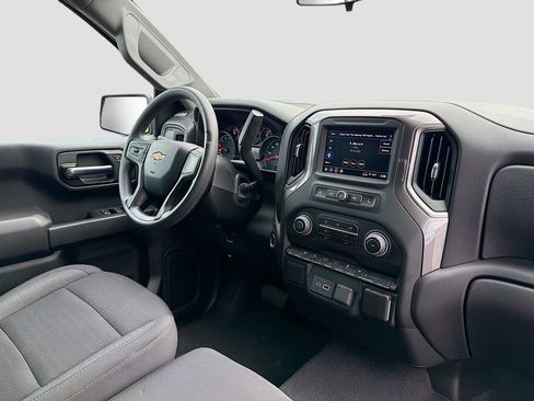 Used 2024 Chevrolet Silverado 1500 Custom RWD image 27