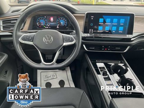 Used 2026 Volkswagen Atlas SE w/ Panoramic Sunroof Package FWD image 34