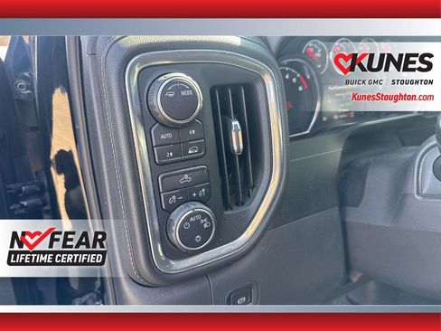 Used 2021 Chevrolet Silverado 1500 LT AWD/4WD image 21
