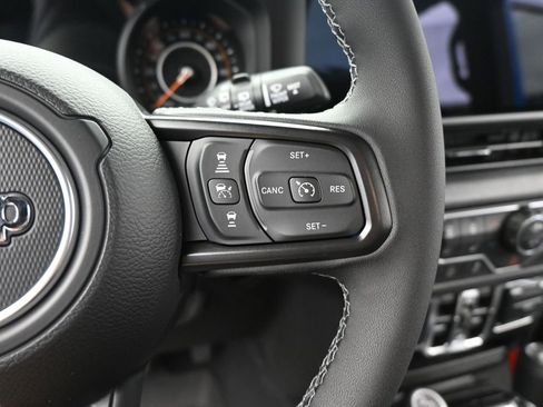 New 2025 Jeep Wrangler Sport S image 32