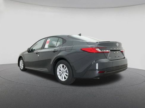 New 2026 Toyota Camry LE image 21