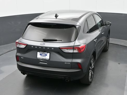 Used 2022 Ford Escape SE w/ SE Sport Appearance Package AWD/4WD image 31