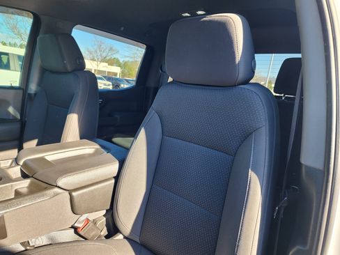 Used 2022 Chevrolet Silverado 1500 Custom Trail Boss image 21