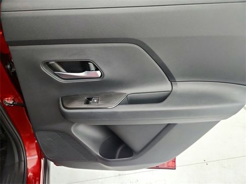 New 2026 Nissan Kicks SR w/ SR Premium Package image 44