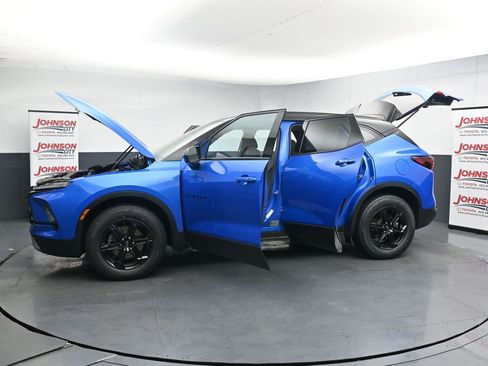 Used 2024 Chevrolet Blazer LT w/ Midnight/Sport Edition AWD/4WD image 43