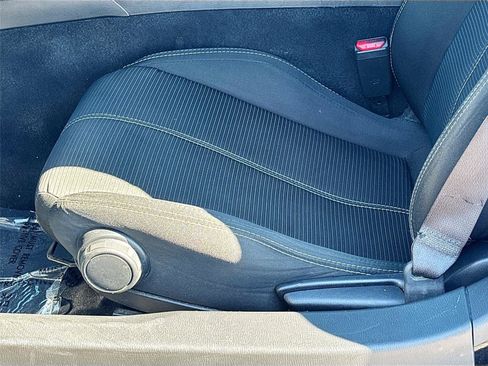 Used 2017 FIAT 124 Spider Classica RWD image 17