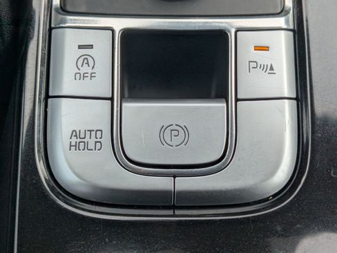 Certified 2025 Kia Telluride S image 25