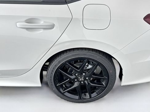 Used 2023 Honda Civic Sport image 5
