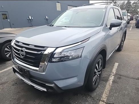 Certified 2025 Nissan Pathfinder Platinum w/ Cargo Package image 1