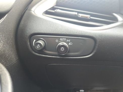 Used 2025 Chevrolet Malibu RS image 11