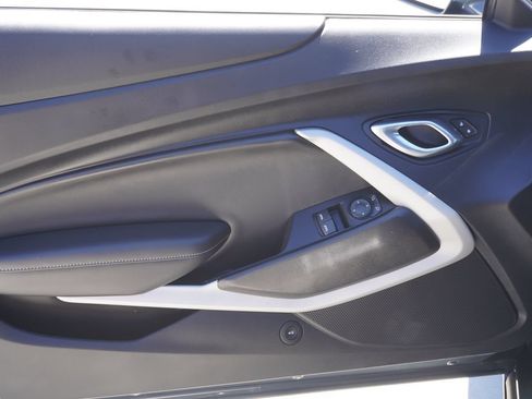 Used 2021 Chevrolet Camaro LT RWD image 16