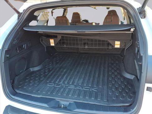 Used 2020 Subaru Outback Touring w/ Popular Package #2 image 26