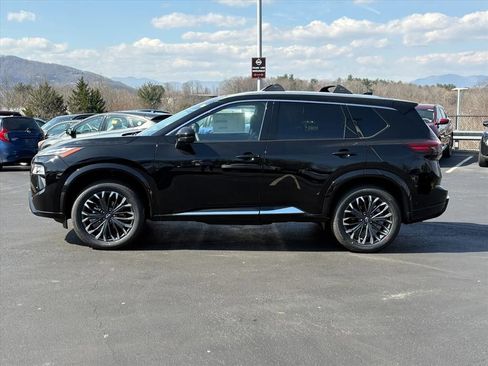 New 2026 Nissan Rogue Platinum image 5