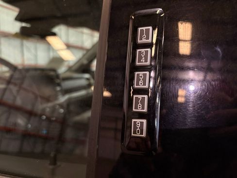 Used 2024 Ford F150 XLT AWD/4WD image 12