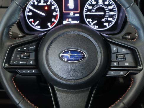 Used 2024 Subaru Crosstrek 2.5i Limited w/ Crosstrek Mirror Package AWD/4WD image 17