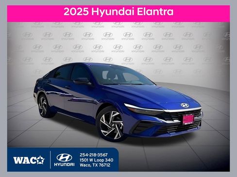 Used 2025 Hyundai Elantra Sport image 1