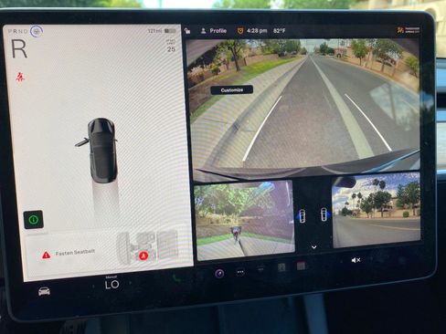 Used 2022 Tesla Model 3 Long Range image 64