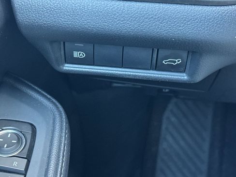 Used 2025 Toyota Grand Highlander AWD image 33