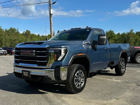 Used 2024 GMC Sierra 2500 SLE w/ SLE Convenience Package AWD/4WD image 7