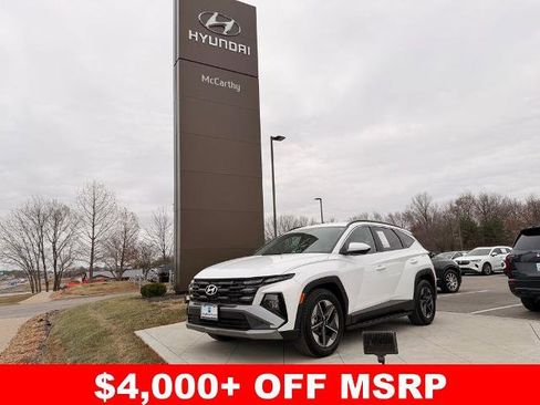 Used 2025 Hyundai Tucson SEL FWD image 1