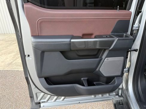 Used 2022 Ford F150 Lariat image 30