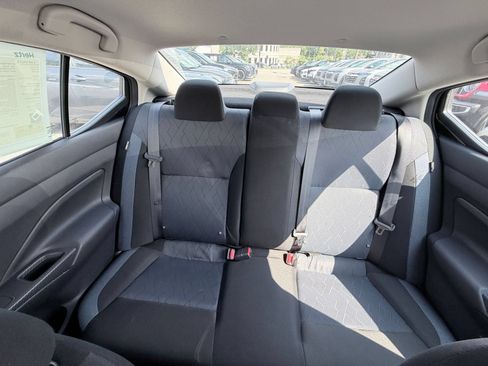 Used 2025 Nissan Versa SV FWD image 36