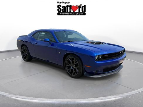 Used 2019 Dodge Challenger R/T Scat Pack w/ Shaker Package RWD image 9