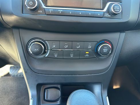 Used 2018 Nissan Sentra S image 20
