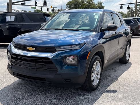 Used 2021 Chevrolet TrailBlazer LS FWD image 9