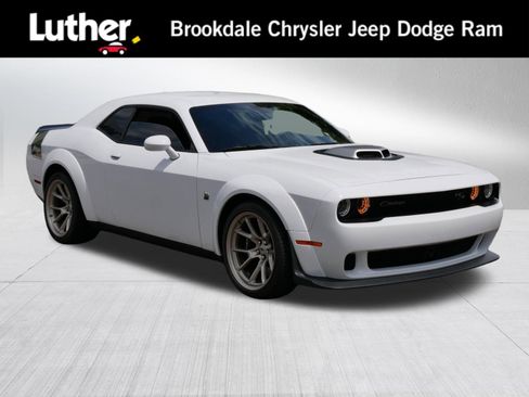 Used 2023 Dodge Challenger R/T Scat Pack RWD image 1