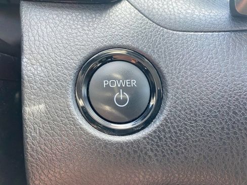 Used 2025 Toyota Camry LE FWD image 32