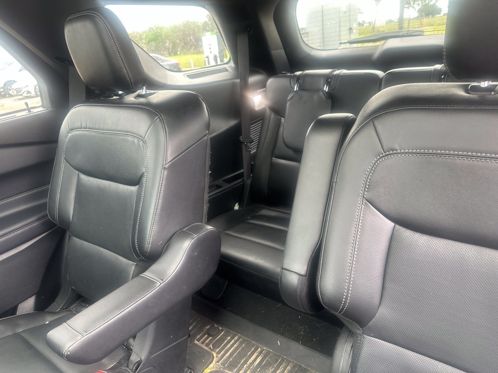 Used 2020 Ford Explorer Limited RWD image 11
