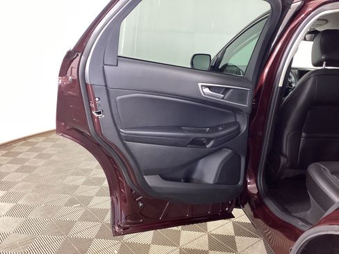 Used 2024 Ford Edge SEL w/ Convenience Package AWD/4WD image 12