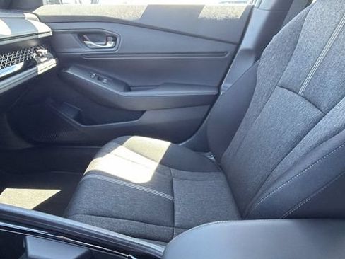 Used 2023 Honda Accord Sport image 22