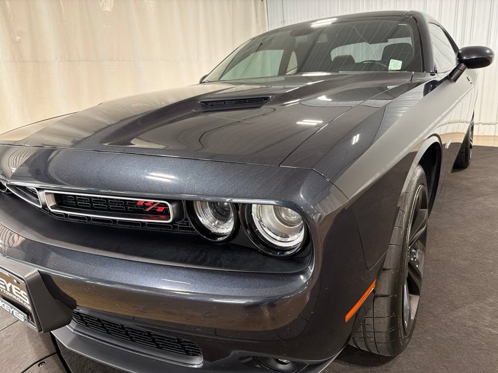 Used 2017 Dodge Challenger R/T RWD image 14