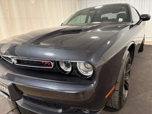 Used 2017 Dodge Challenger R/T RWD image 14