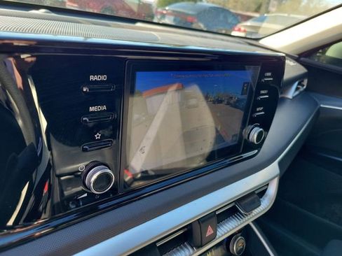 Used 2024 Kia K5 LXS image 20