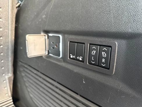 Certified 2023 Chevrolet Tahoe LT w/ Luxury Package image 30