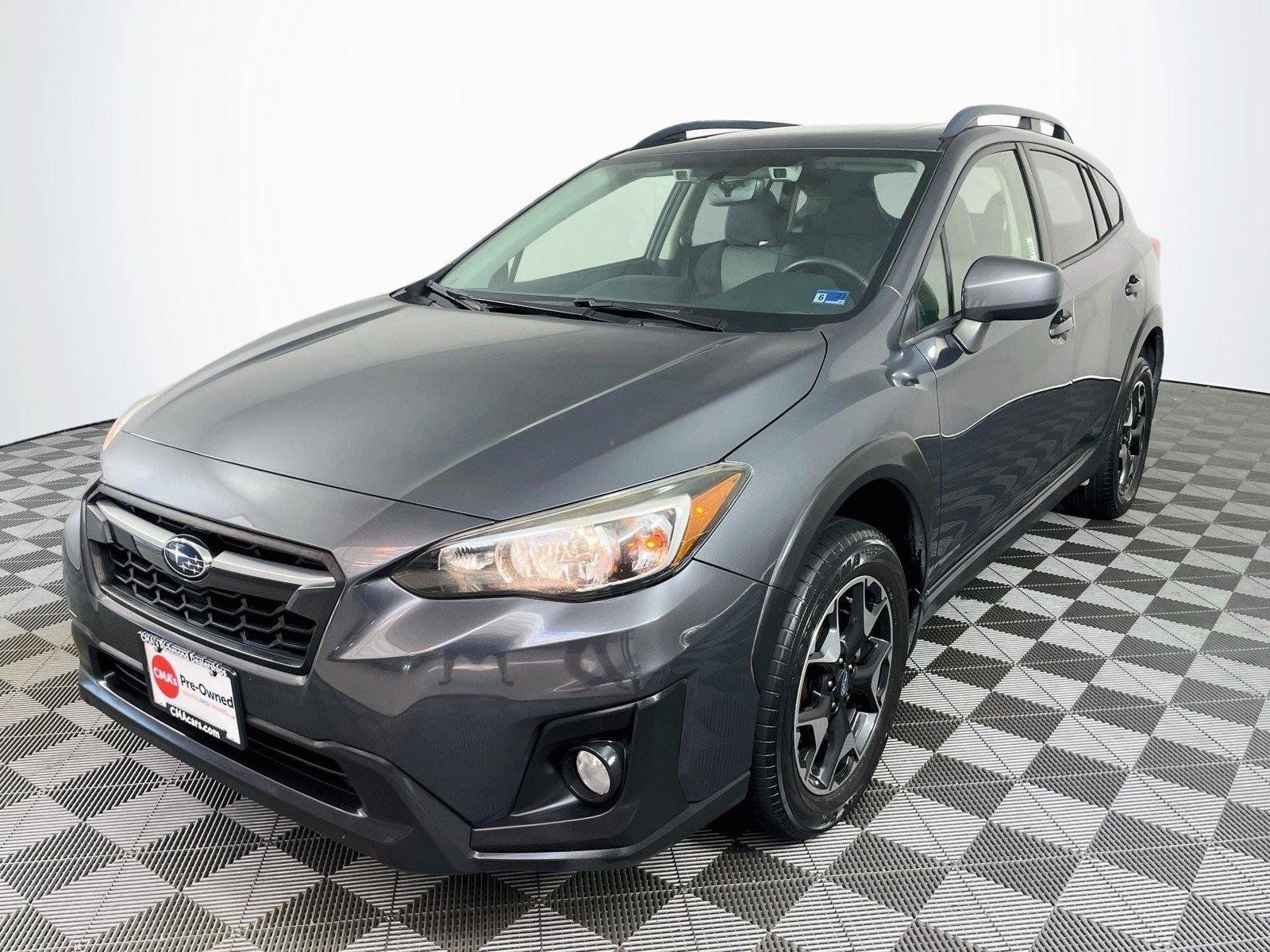 Used 2020 Subaru Crosstrek 2.0i Premium w/ Moonroof Package 2 AWD/4WD image 3