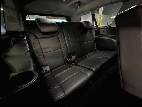 Used 2017 GMC Yukon XL SLT AWD/4WD image 28