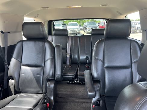 Used 2012 Chevrolet Tahoe LTZ AWD/4WD image 16