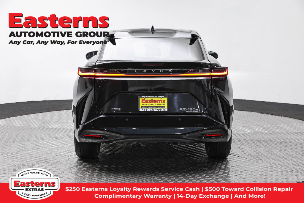 Used 2023 Lexus RZ 450e Premium w/ Technology Package AWD/4WD image 7