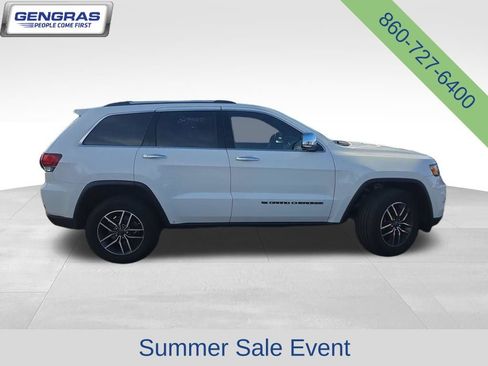 Certified 2022 Jeep Grand Cherokee Limited AWD/4WD image 9