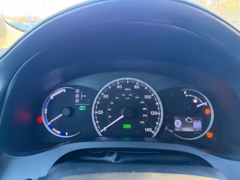 Used 2012 Lexus CT 200h Premium w/ Premium Audio Pkg FWD image 15