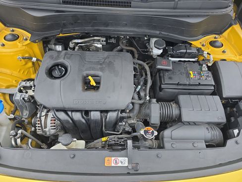 Used 2022 Kia Seltos S image 32