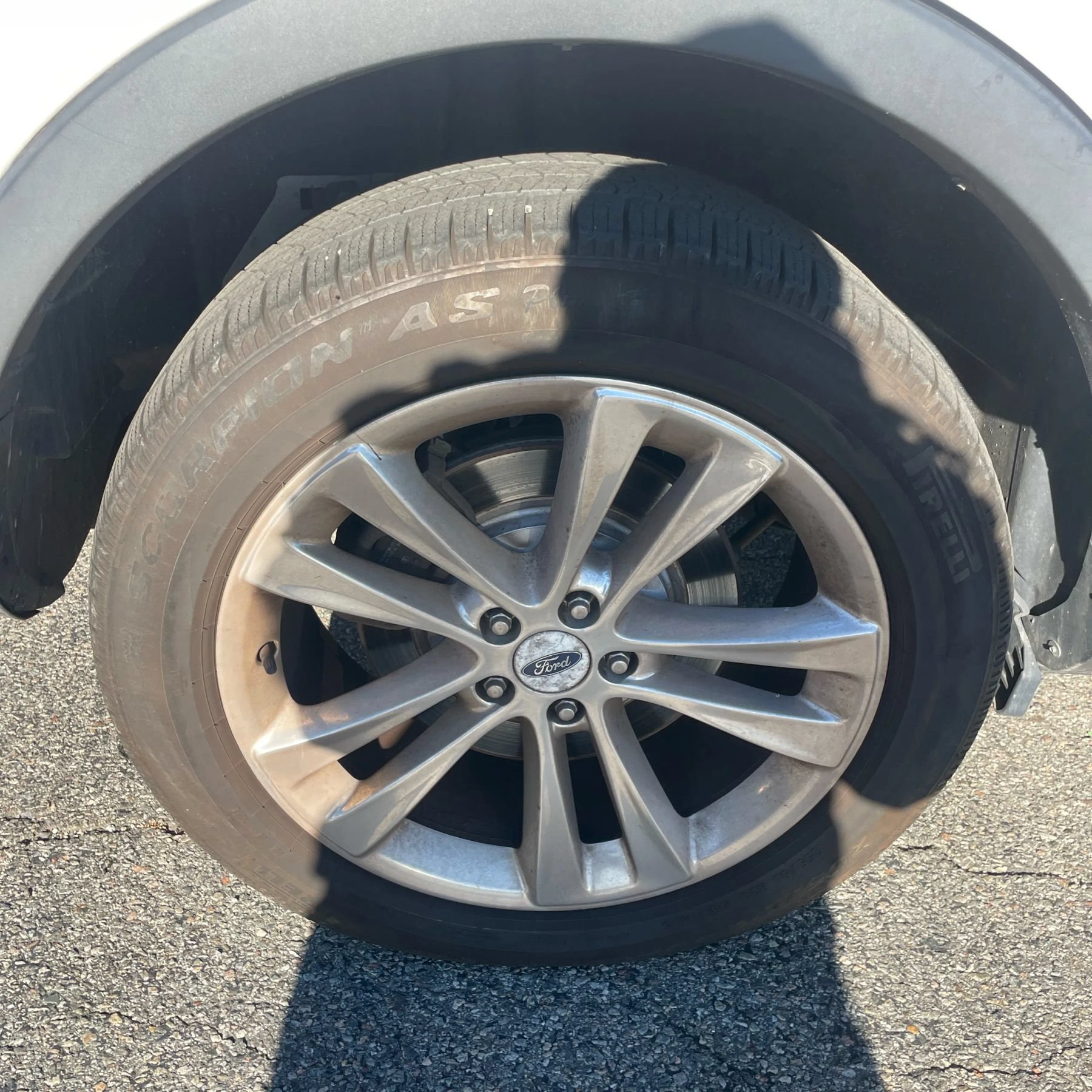 Used 2018 Ford Explorer Limited w/ Equipment Group 301A AWD/4WD image 10